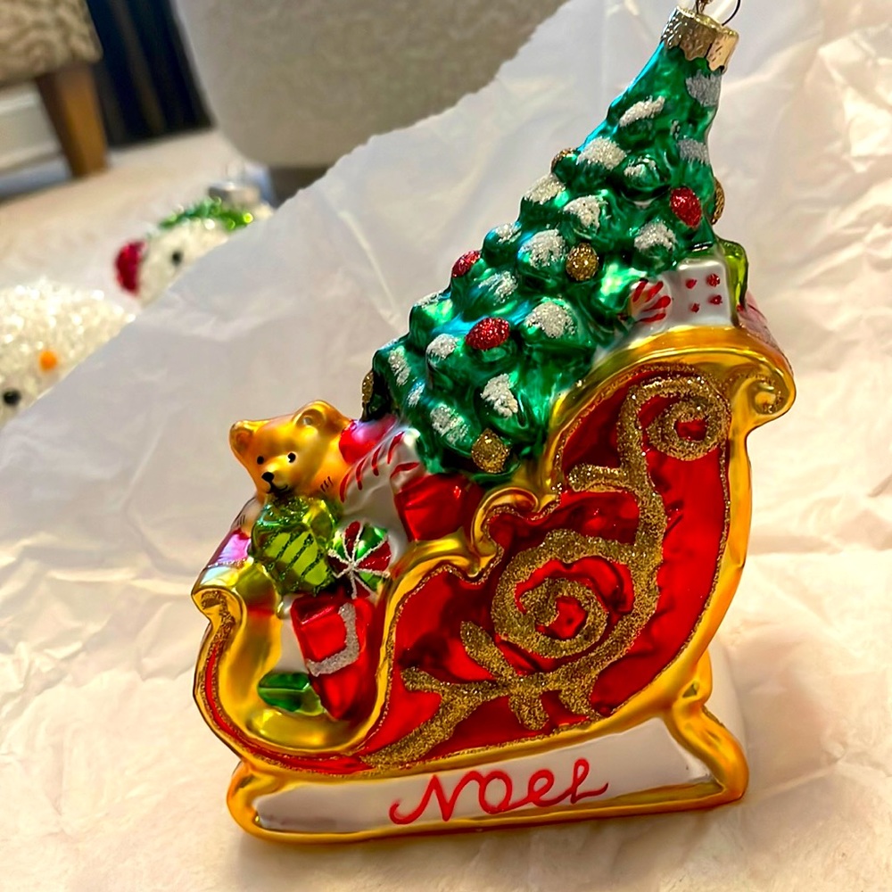 Santa’s 🎅🏻 Sleight 🛷 with 🎁 Gifts ❤️🎄‼️